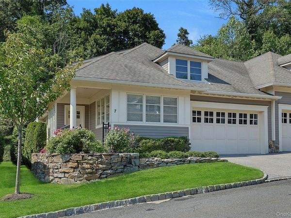 775 Scarsdale Road, Unit 7, Tuckahoe, NY 10707