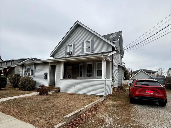 15 Water Street , Rockville Centre, NY 11570