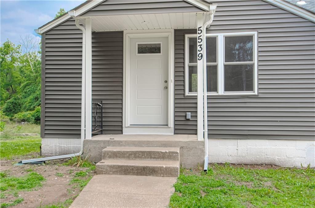 5539 NW Adrian Avenue, Houston Lake, MO 64151 Main Photo
