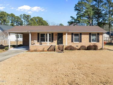 602 Wedgewood Avenue, Zebulon, NC 27597