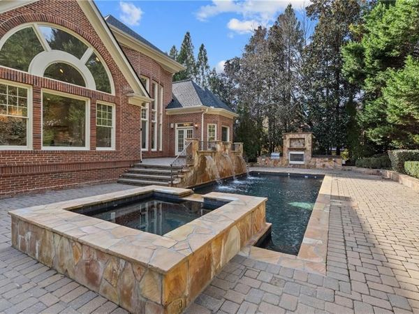 1017 Cherbury Lane, Alpharetta, GA 30022