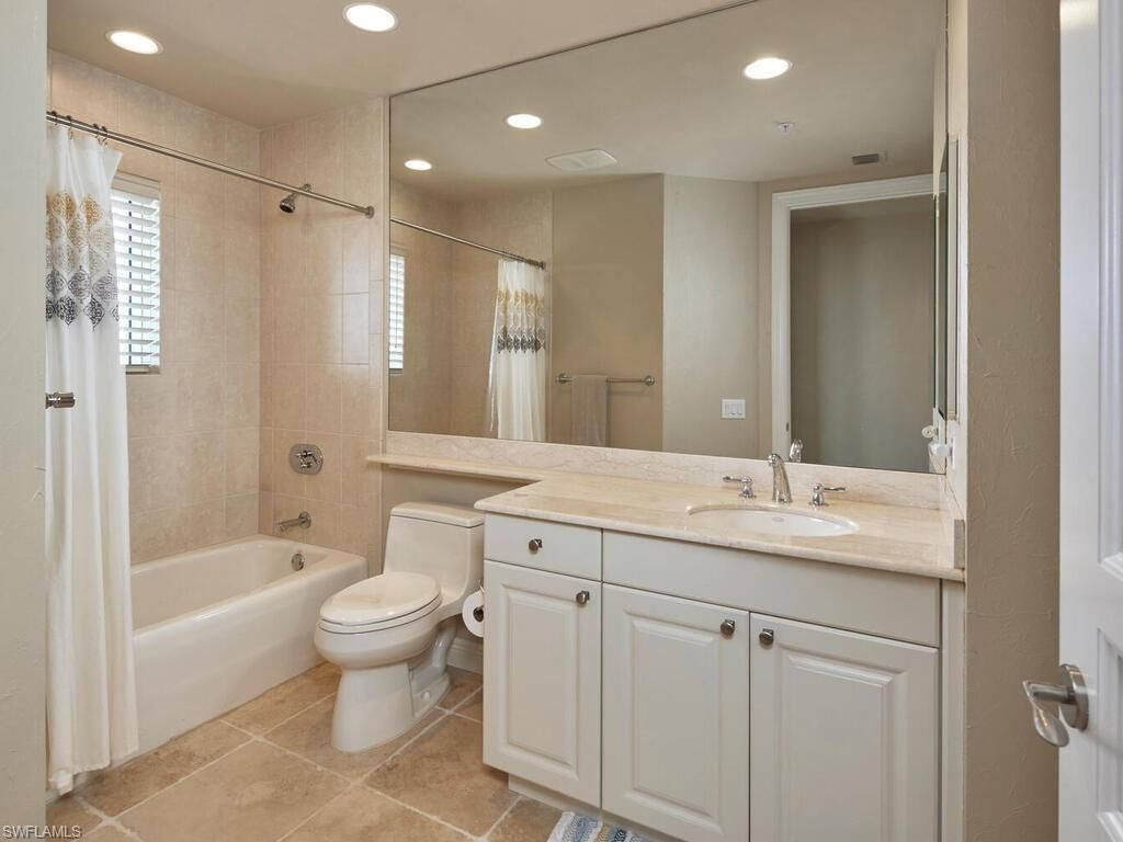 23750 Via Trevi Way, Unit 2001, Estero, FL 34134 Photo