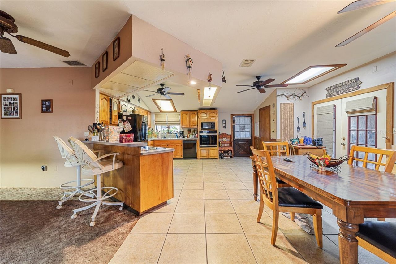 12265 SW Highway 484, Dunnellon, FL 34432 Photo