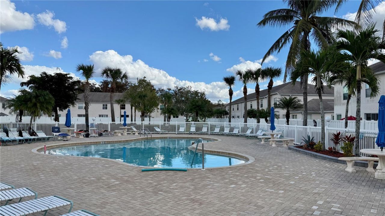 3620 Pine Oak Circle, Unit 105, Fort Myers, FL 33916 Photo