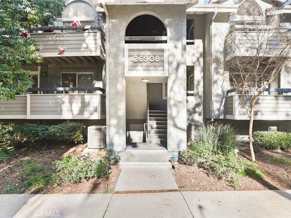 26908 Flo Lane, Unit 464, Canyon Country, CA 91351