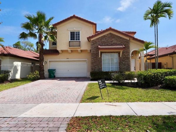 8836 SW 221 TERR, Miami, FL 33190