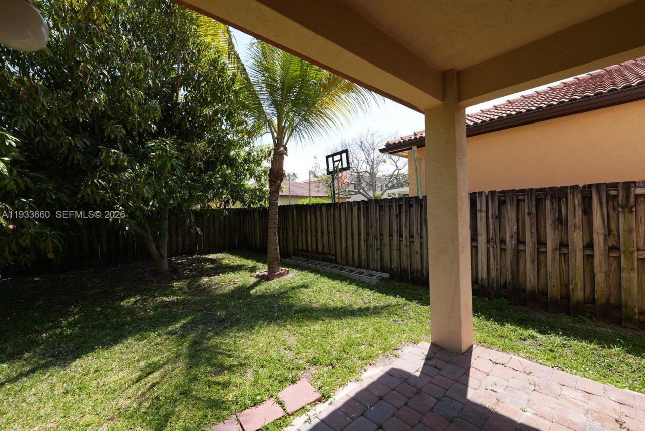 8836 SW 221 Terr, Miami, FL 33190 Photo