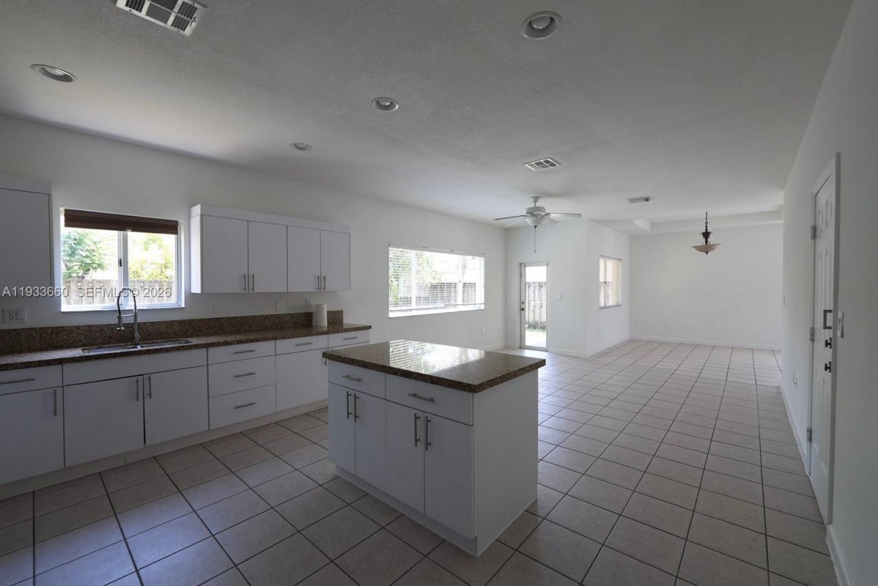 8836 SW 221 Terr, Miami, FL 33190 Photo