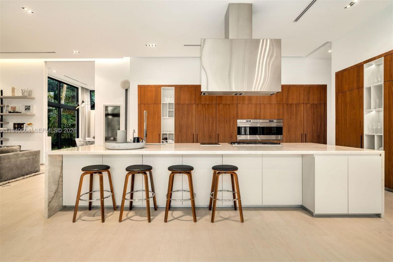 4780 SW 86th Ter, Miami, FL 33143 Photo