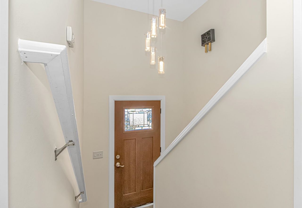 313 N Poplar Dr. Photo 14