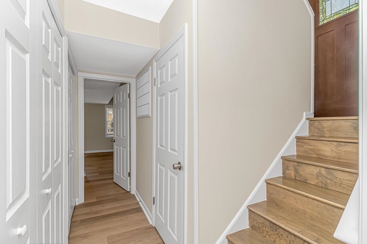 313 N Poplar Dr. Photo 18