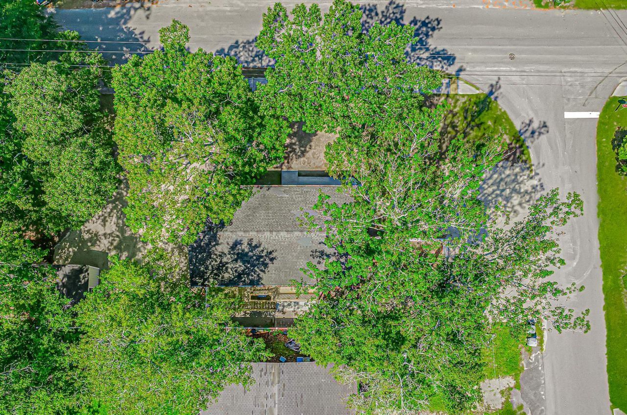 313 N Poplar Dr. Photo 38