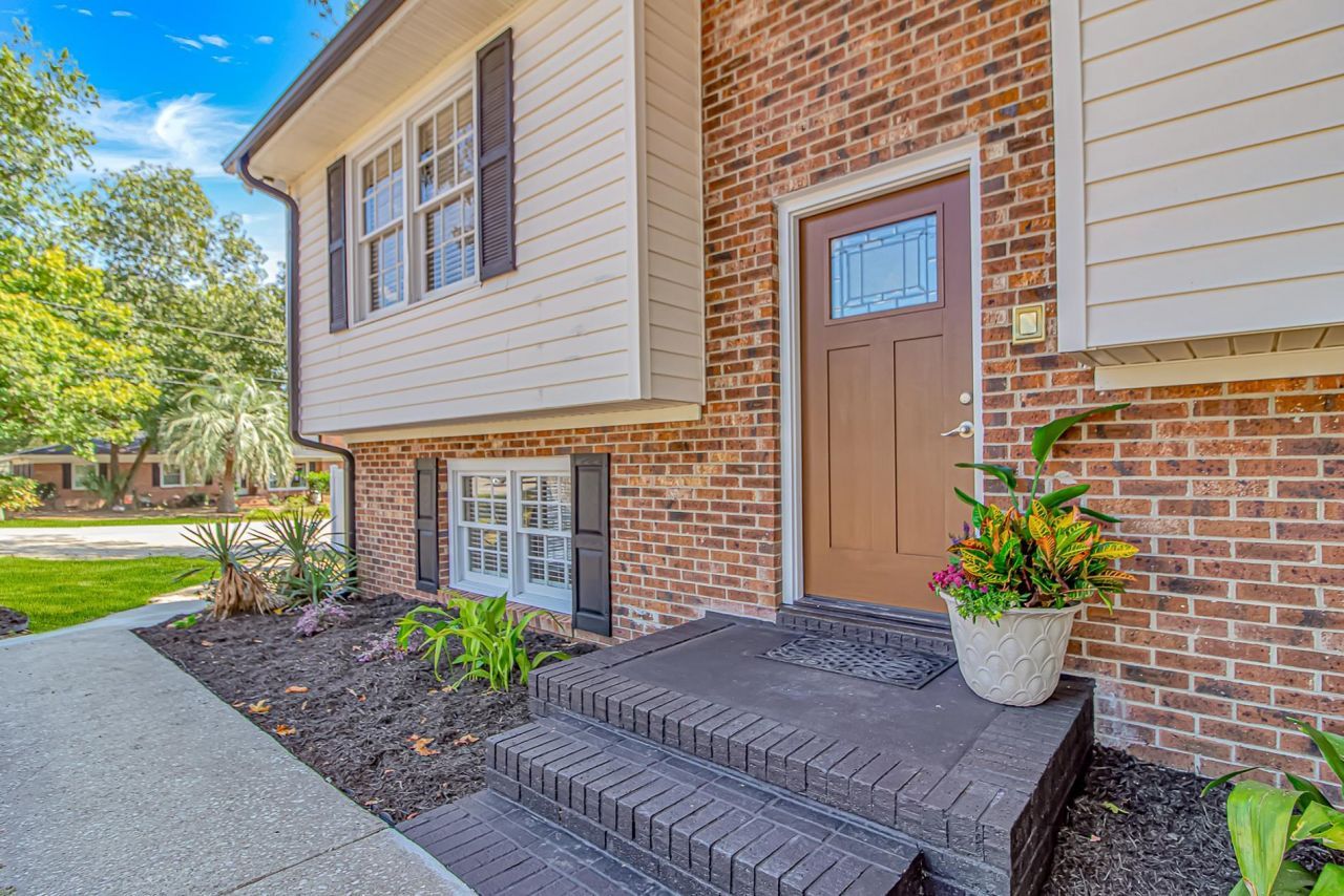 313 N Poplar Dr. Photo 4