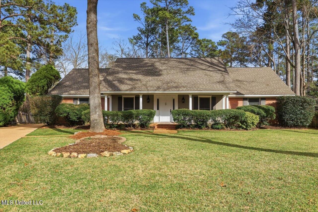 306 Sandpiper Lane, Madison, MS 39110 Main Photo