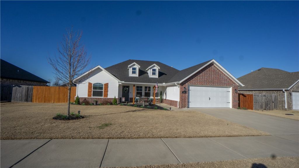 321 N Otoe Street, Farmington, AR 72730 Main Photo