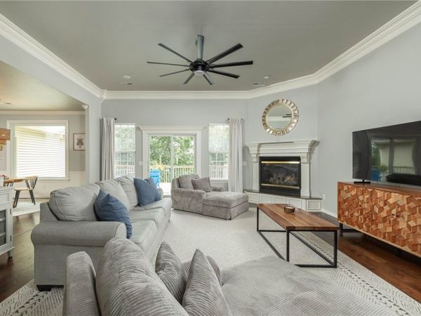 7 Stratfield Lane , Bella Vista, AR 72714