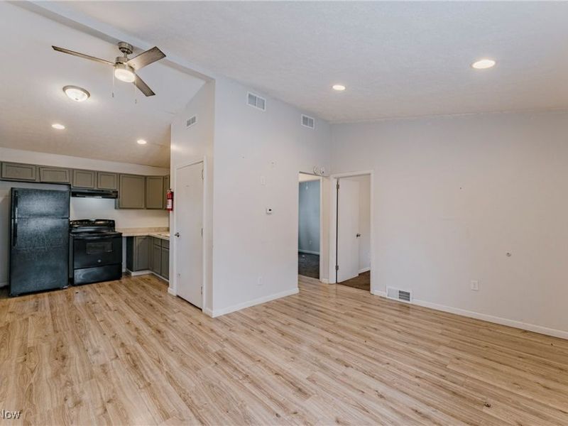 1208-1210 Bellows Street, Akron, OH 44301 Photo 5