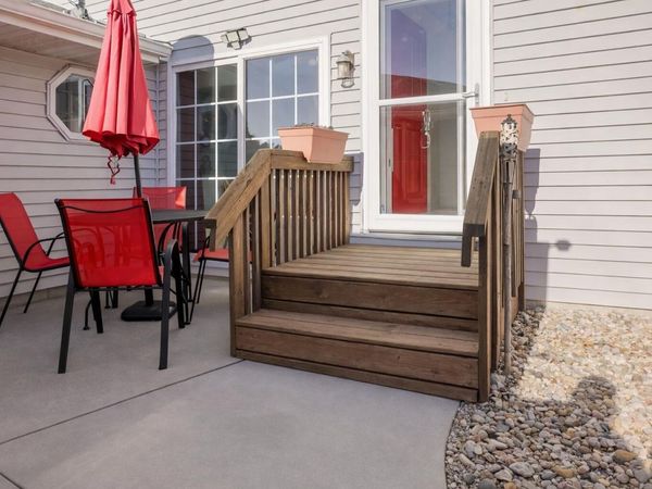 2590 Brookwood Drive, Crown Point, IN 46307