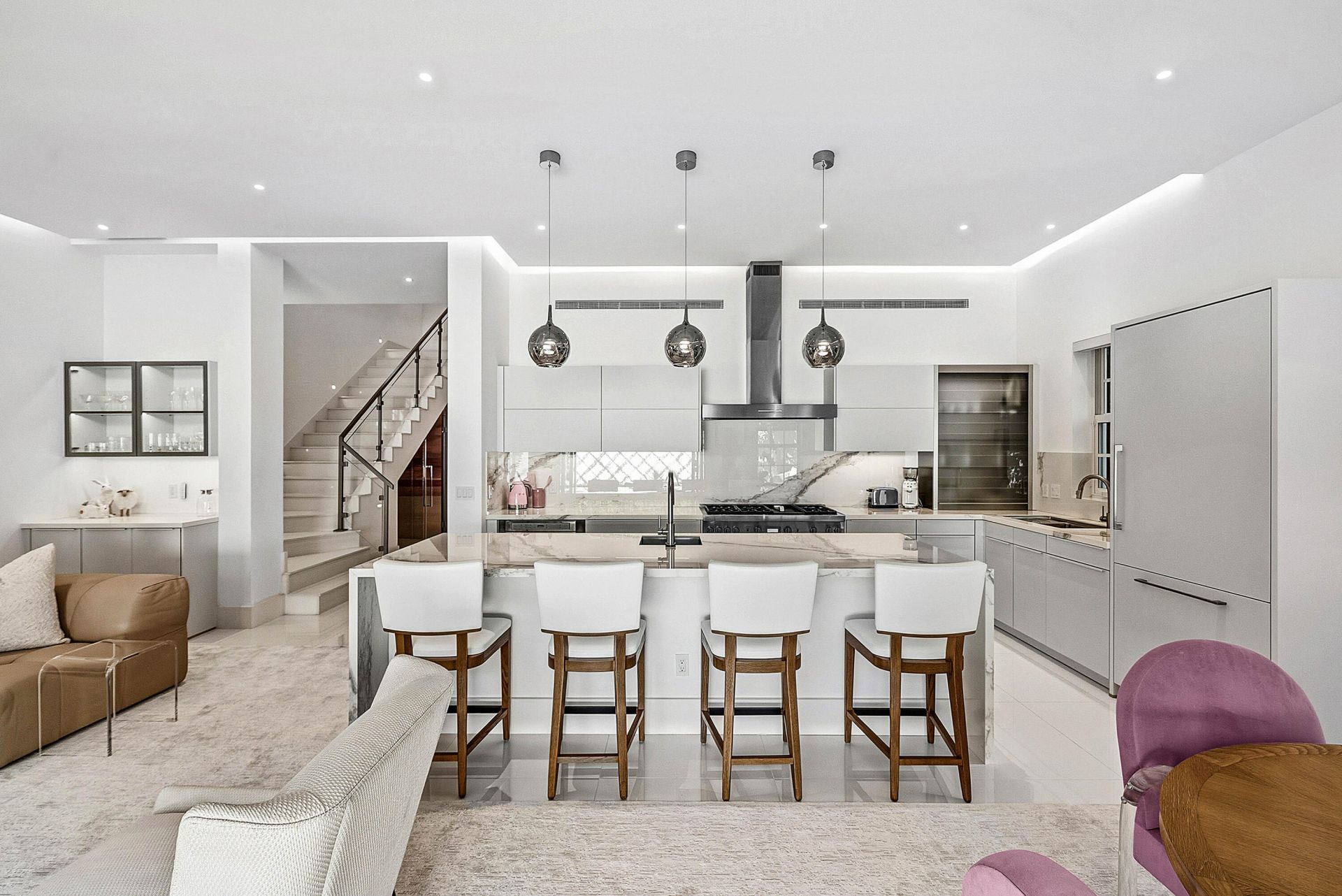 157 Peruvian Avenue, Palm Beach, FL 33480 Photo