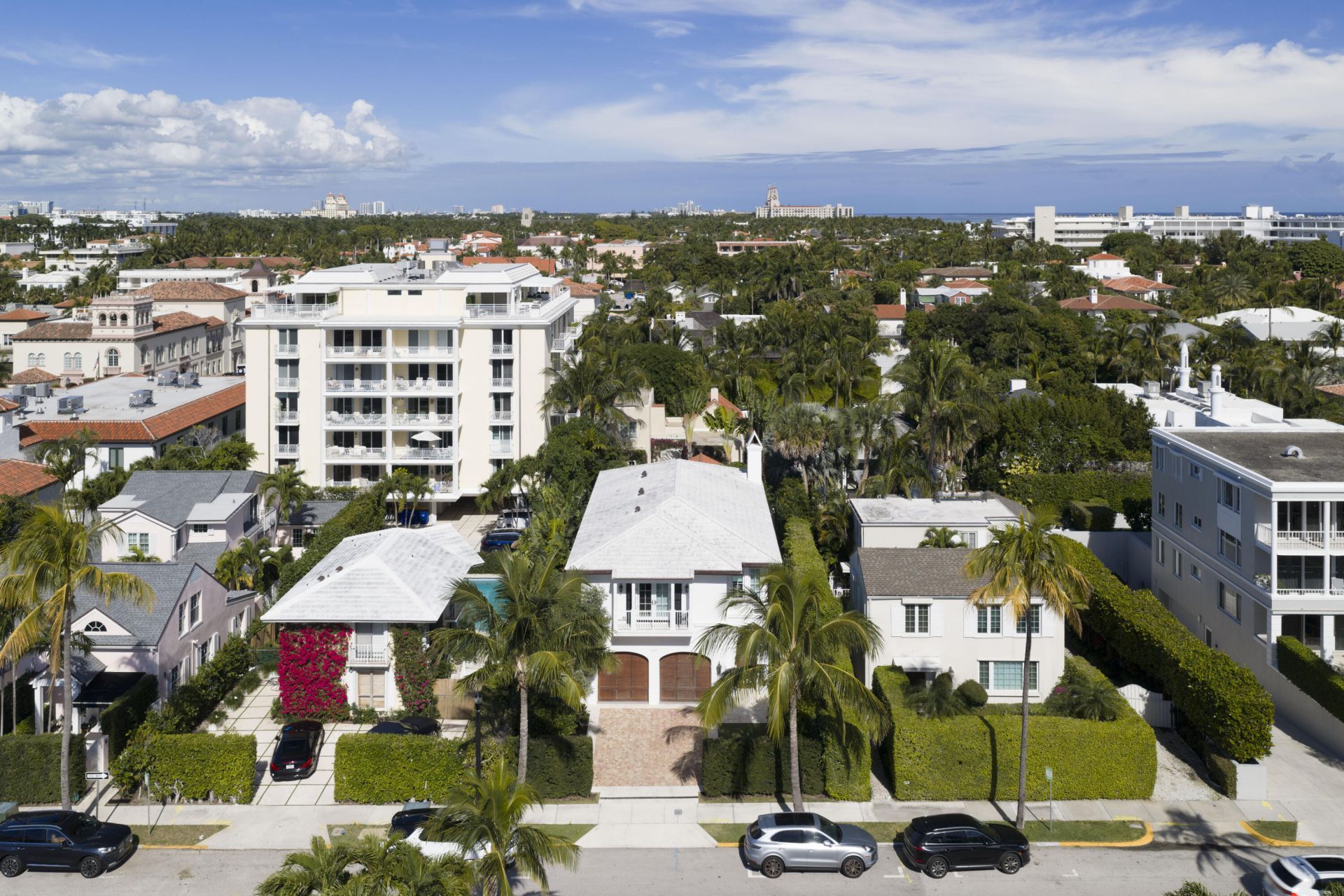 157 Peruvian Avenue, Palm Beach, FL 33480 Photo