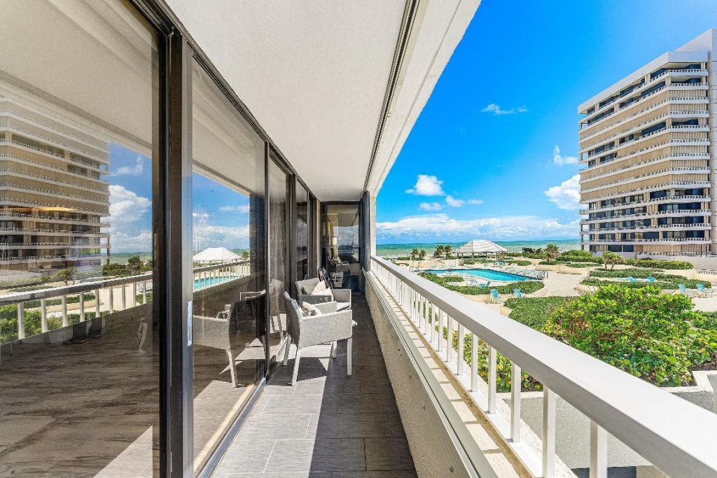 5280 N Ocean Drive, Unit 1e, Singer Island, FL 33404 Photo