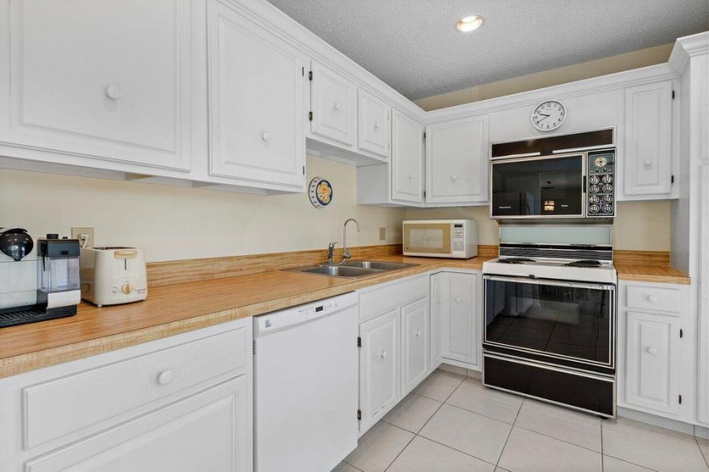 4665 Kittiwake Court, Unit Kingfisher, Boynton Beach, FL 33436 Photo