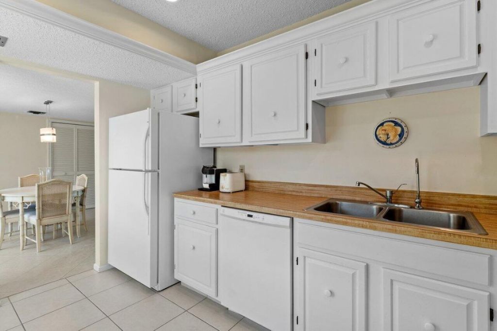 4665 Kittiwake Court, Unit Kingfisher, Boynton Beach, FL 33436 Photo