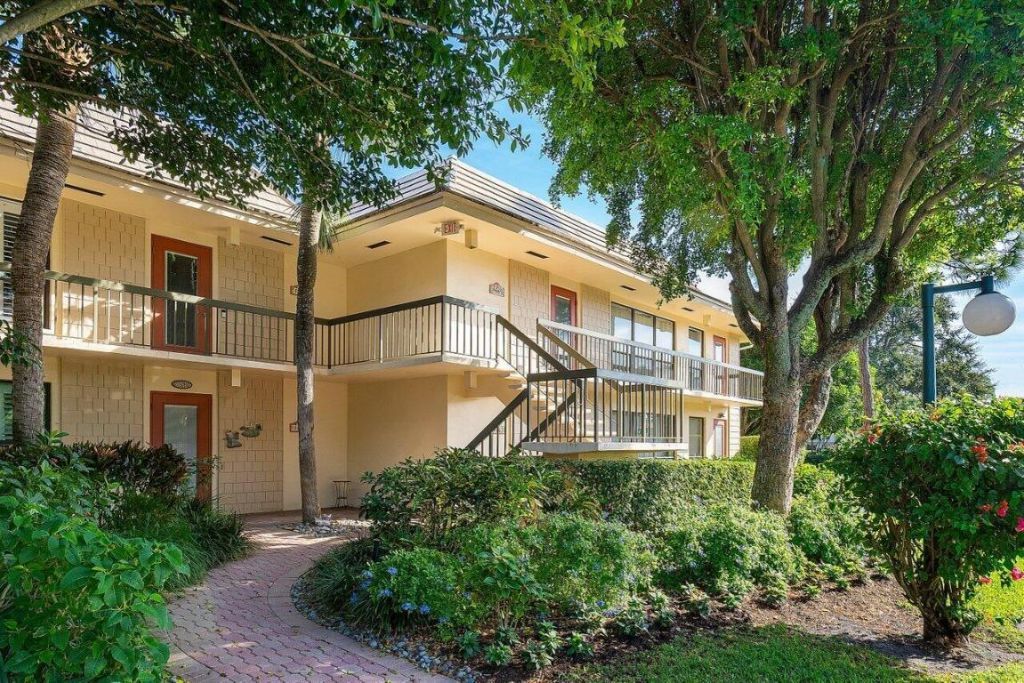 4665 Kittiwake Court, Unit Kingfisher, Boynton Beach, FL 33436 Photo