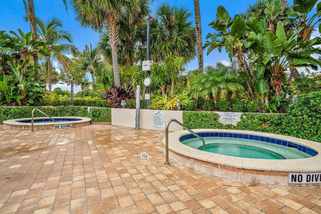 2109 Spring Court, Palm Beach Gardens, FL 33410 Photo
