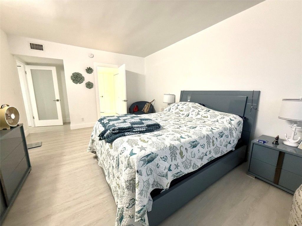 3550 Galt Ocean Drive, Unit 206, Fort Lauderdale, FL 33308 Photo