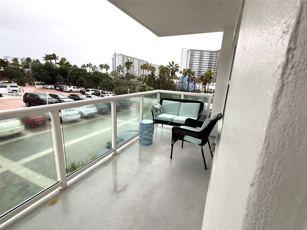 3550 Galt Ocean Drive, Unit 206, Fort Lauderdale, FL 33308 Photo