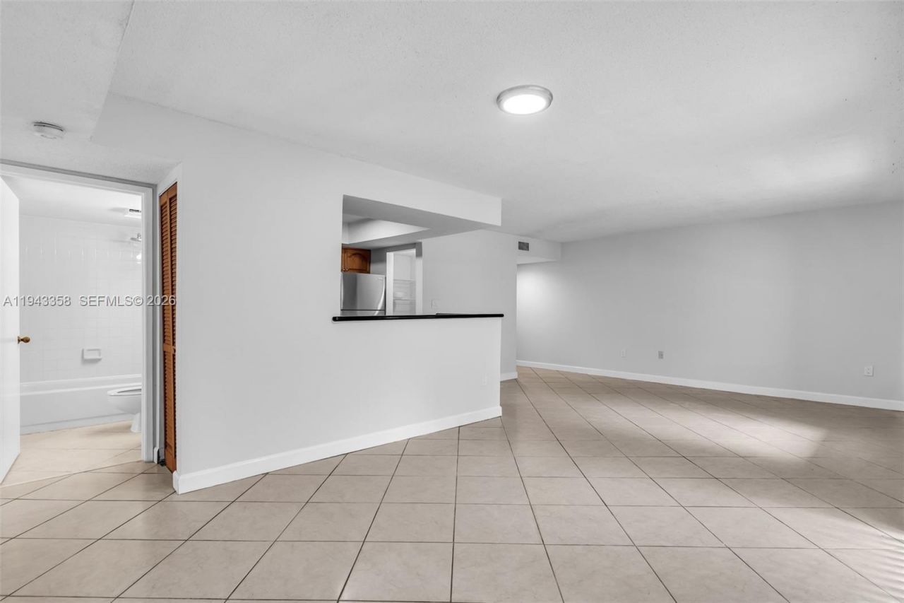 9135 SW 125th Ave, Unit 310P, Miami, FL 33186 Photo