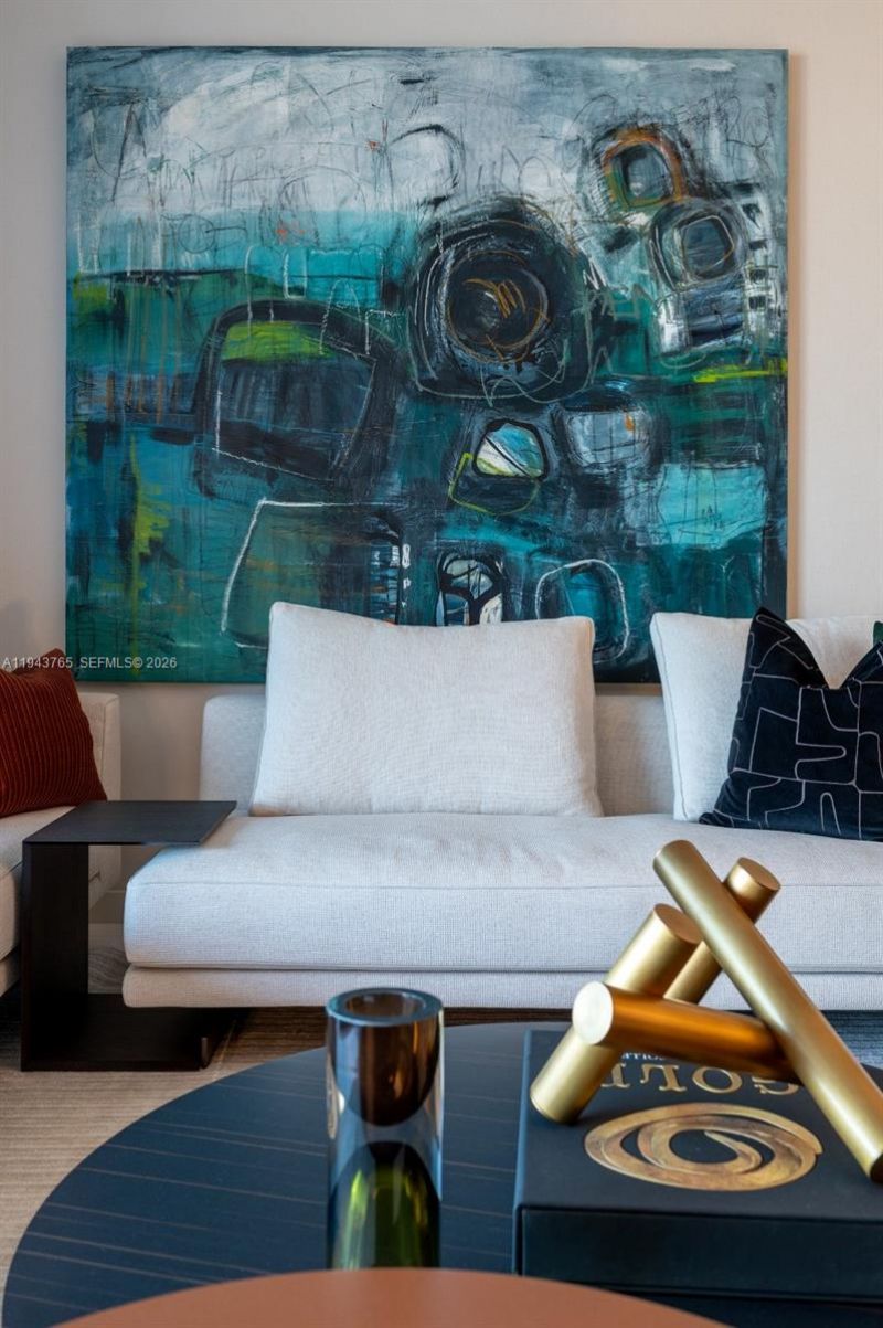 300 Biscayne Blvd Way, Unit 3403, Miami, FL 33131 Photo