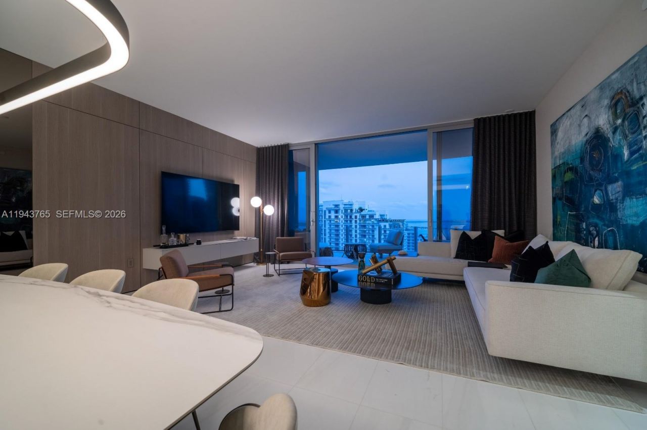 300 Biscayne Blvd Way, Unit 3403, Miami, FL 33131 Photo