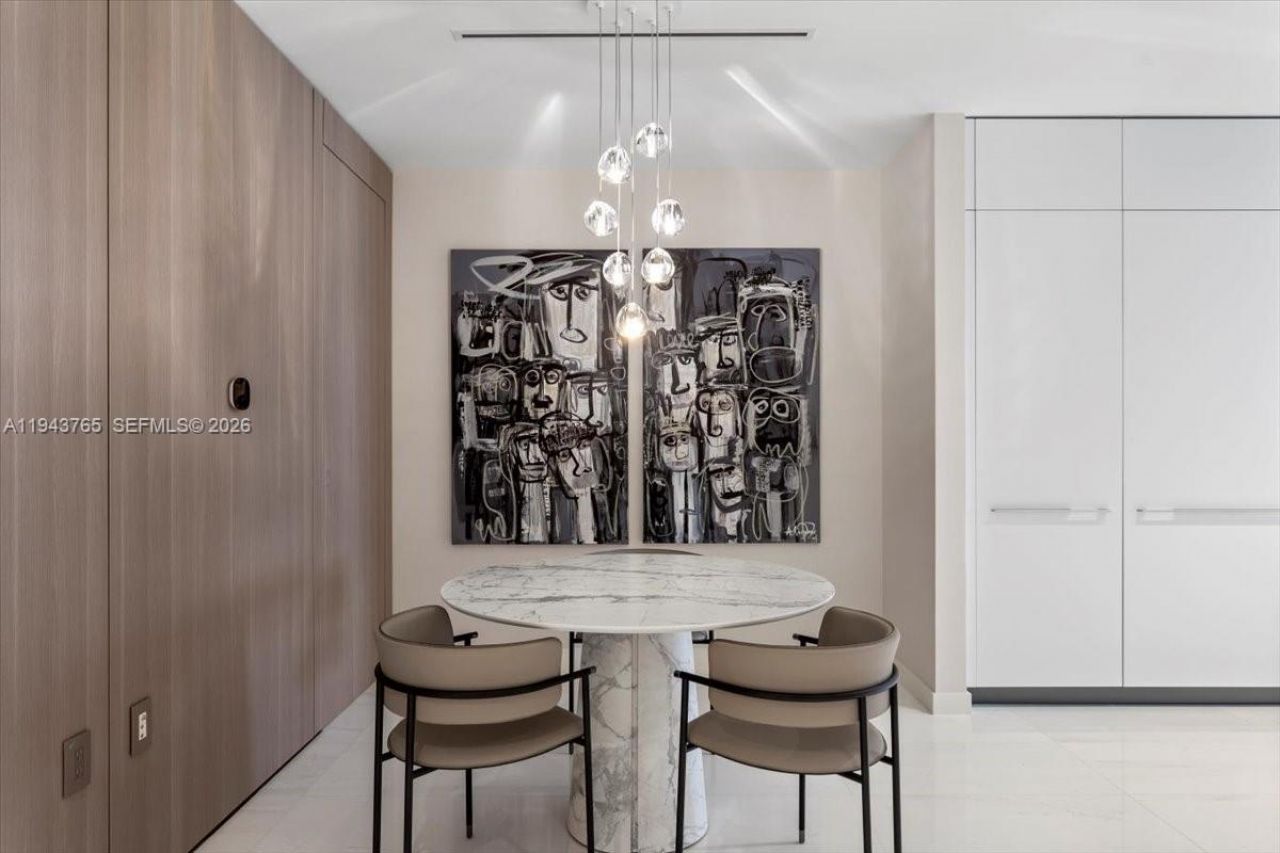 300 Biscayne Blvd Way, Unit 3403, Miami, FL 33131 Photo