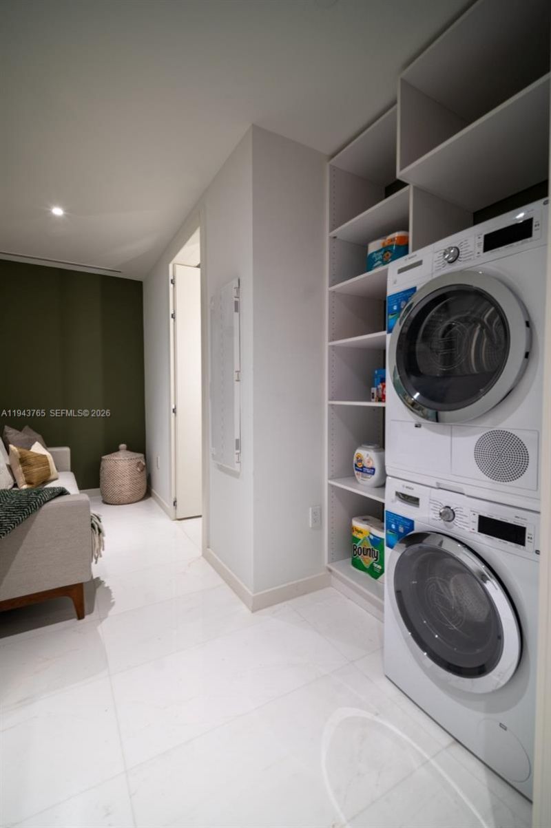 300 Biscayne Blvd Way, Unit 3403, Miami, FL 33131 Photo