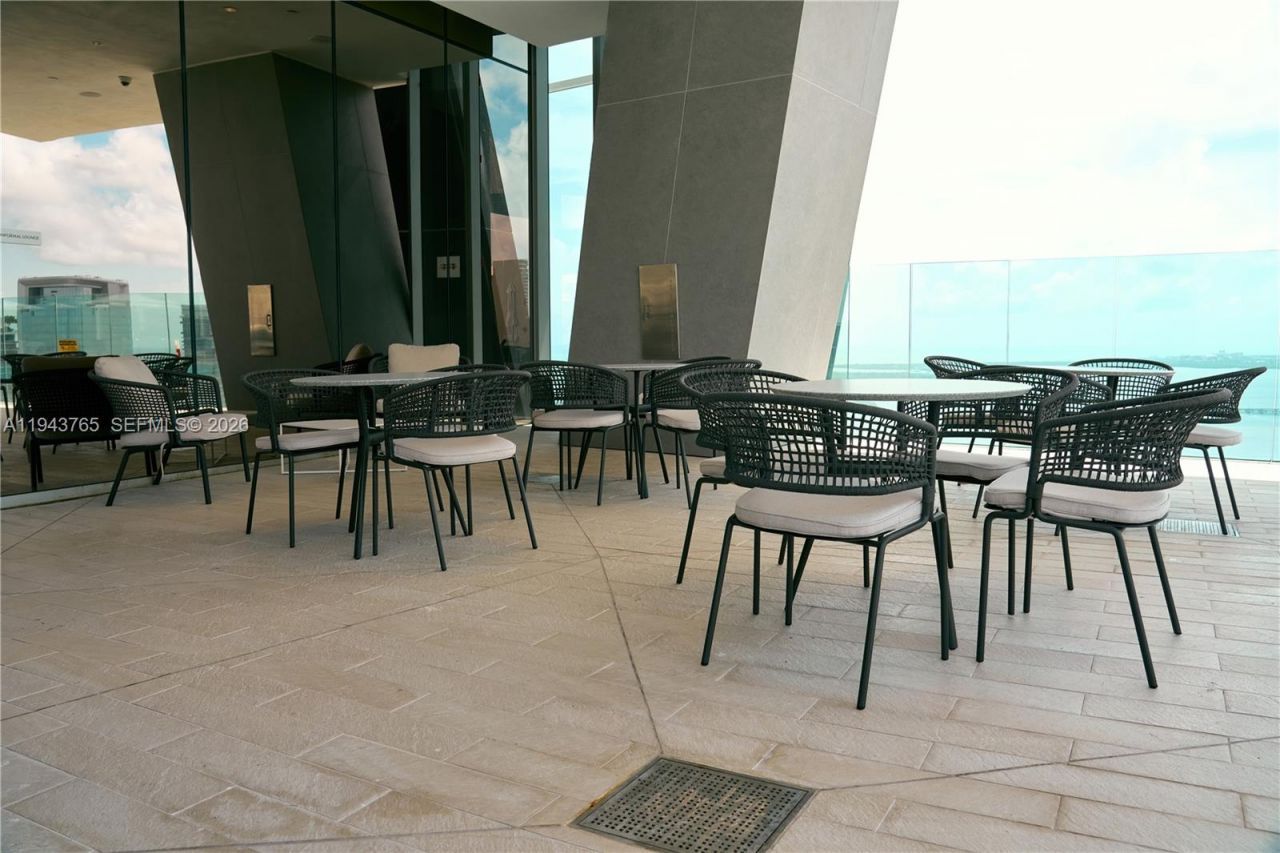 300 Biscayne Blvd Way, Unit 3403, Miami, FL 33131 Photo