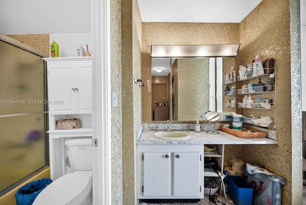 7135 Collins Ave, Unit 435, Miami Beach, FL 33141 Photo