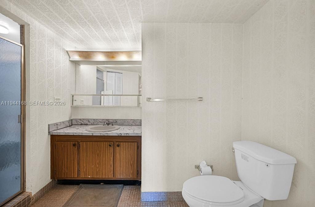 7135 Collins Ave, Unit 435, Miami Beach, FL 33141 Photo