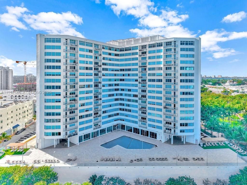 7135 Collins Ave, Unit 435, Miami Beach, FL 33141 Photo
