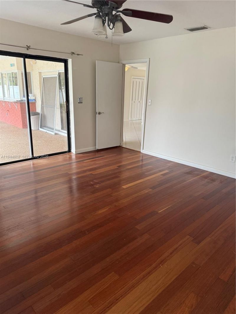 5940 SW 18th St, Plantation, FL 33317 Photo