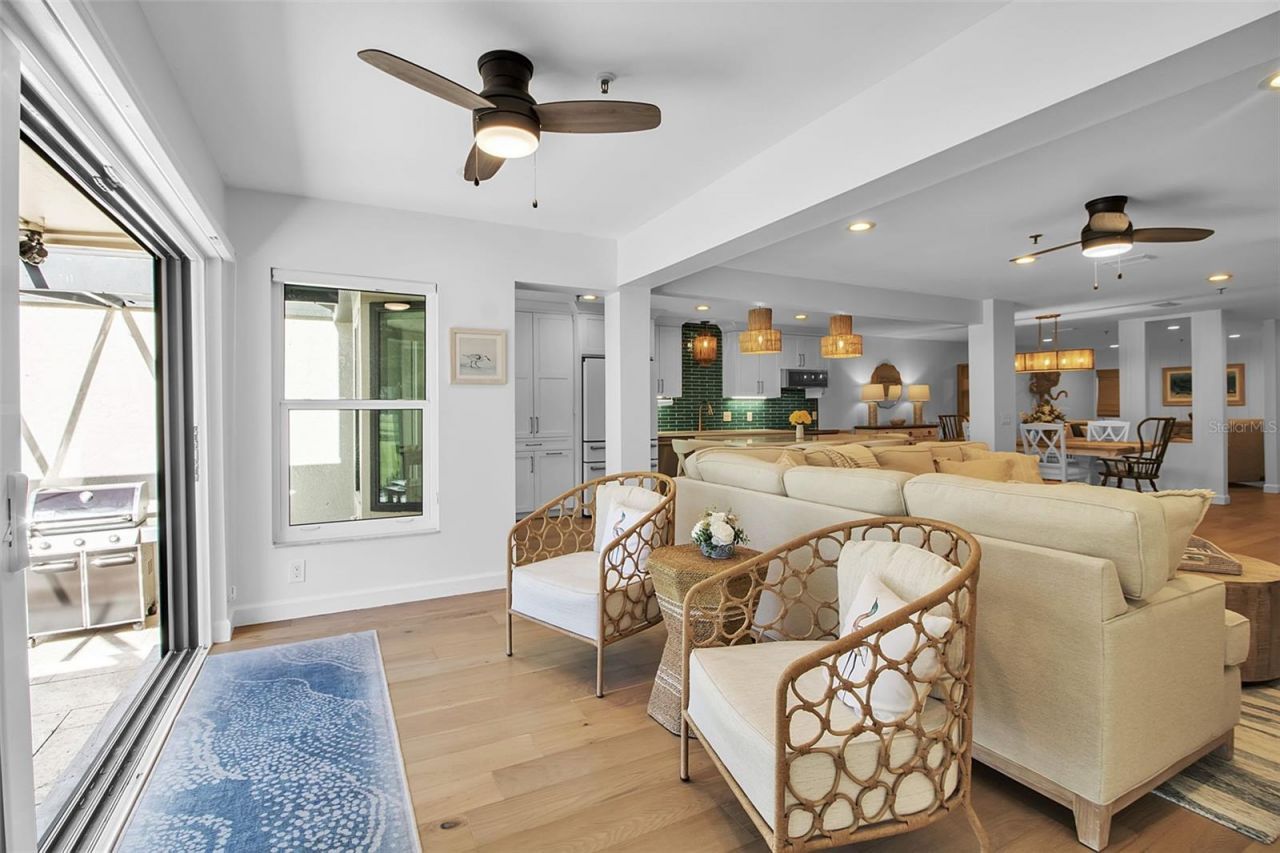 2123 Harbourside Drive, Unit 903, Longboat Key, FL 34228 Photo