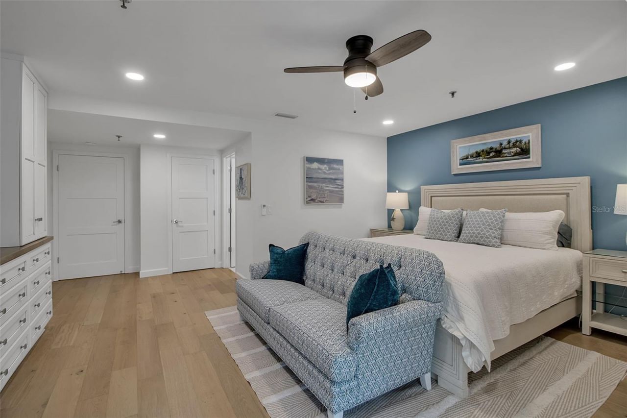 2123 Harbourside Drive, Unit 903, Longboat Key, FL 34228 Photo