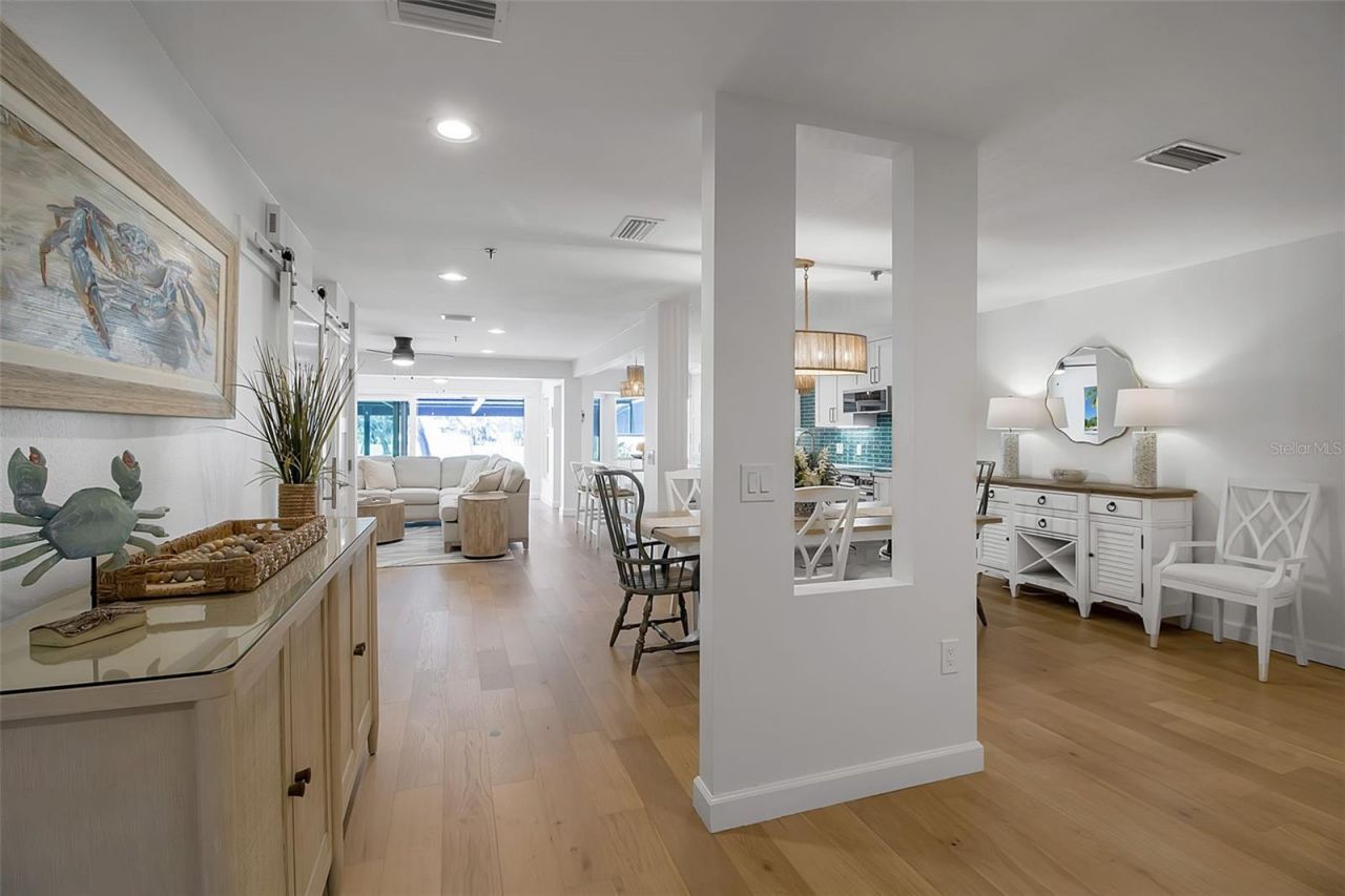 2123 Harbourside Drive, Unit 903, Longboat Key, FL 34228 Photo