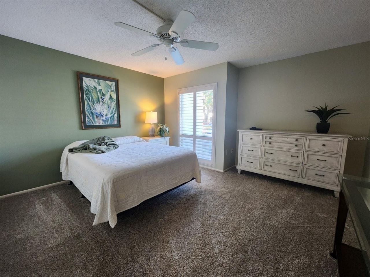 2132 Lakewood Club Drive S, Unit 8B, Saint Petersburg, FL 33712 Photo