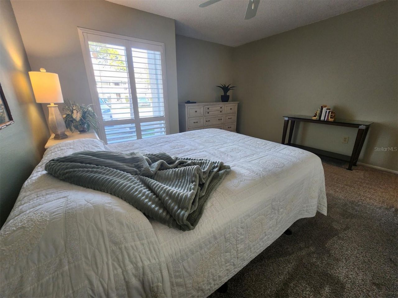 2132 Lakewood Club Drive S, Unit 8B, Saint Petersburg, FL 33712 Photo