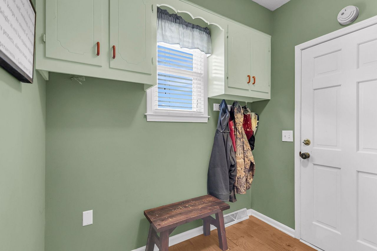 310 Land O Pines Circle Photo 17