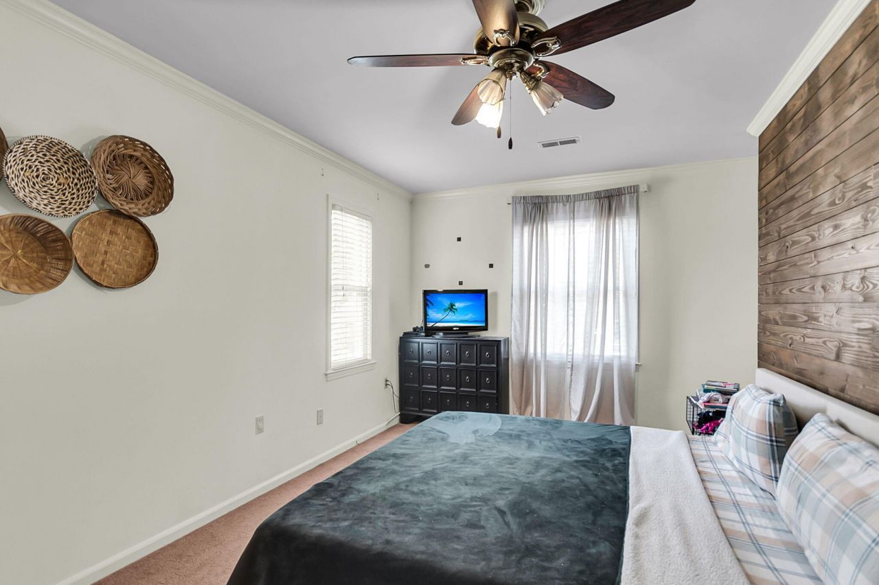 310 Land O Pines Circle Photo 24