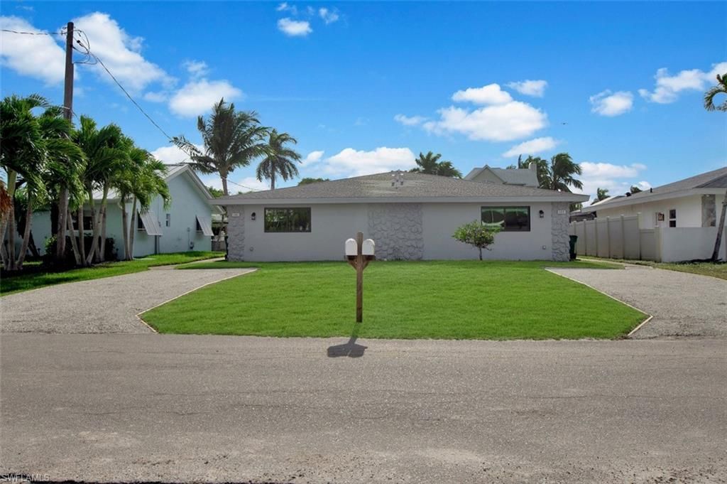 144 San Salvador St, Naples, FL 34113 Photo