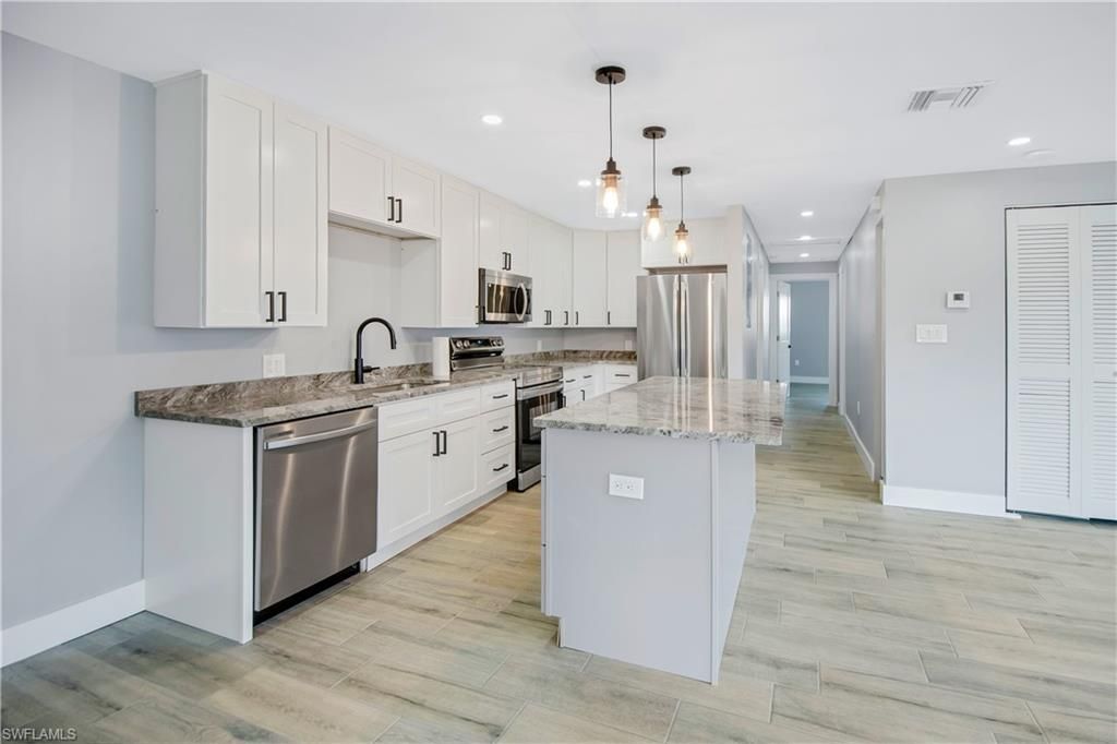 144 San Salvador St, Naples, FL 34113 Photo